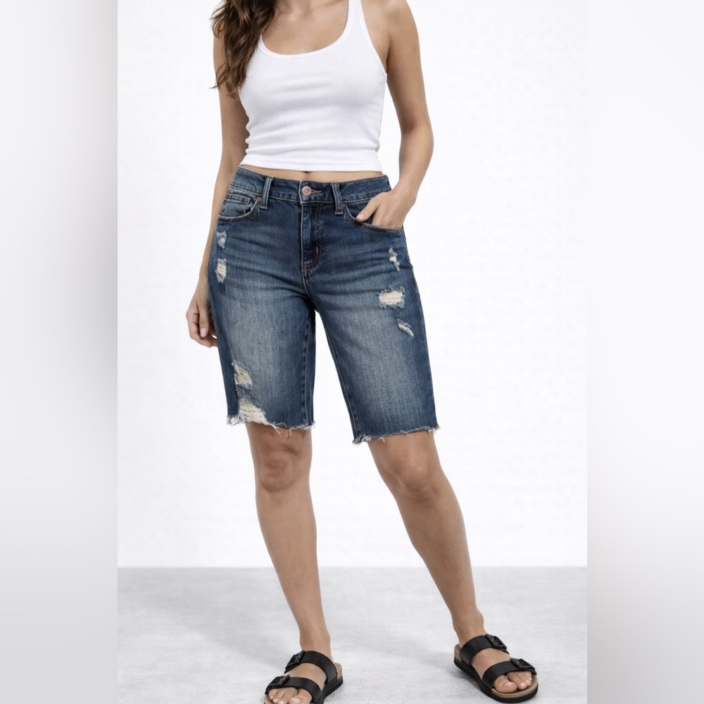 A2 Jeans  brand Los Angeles California distressed denim Bermuda shorts NWT